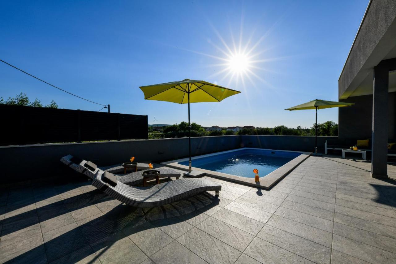 Luxurious Villa Natali Pridraga Exterior photo